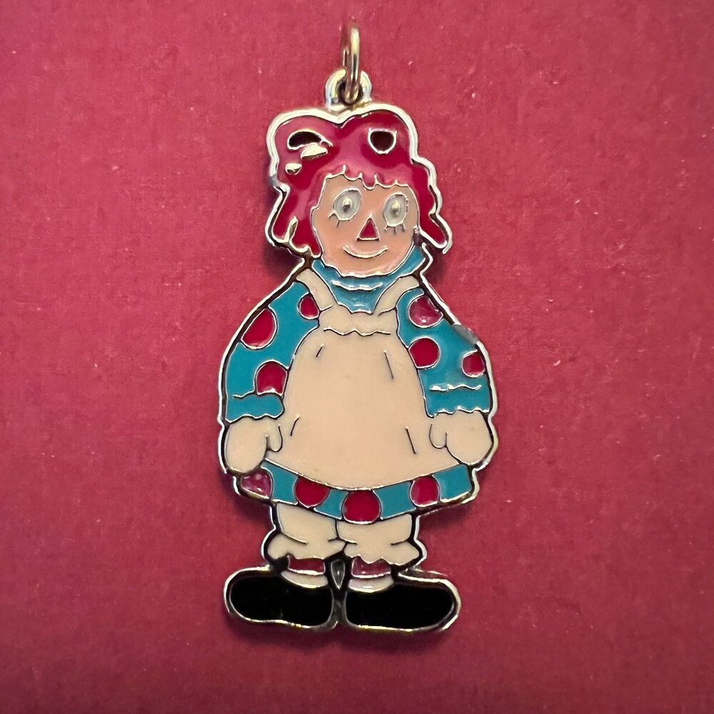 Vintage 1978 Bobbs Merrill Co Raggedy Ann Doll Charm Pendant Gold Tone
